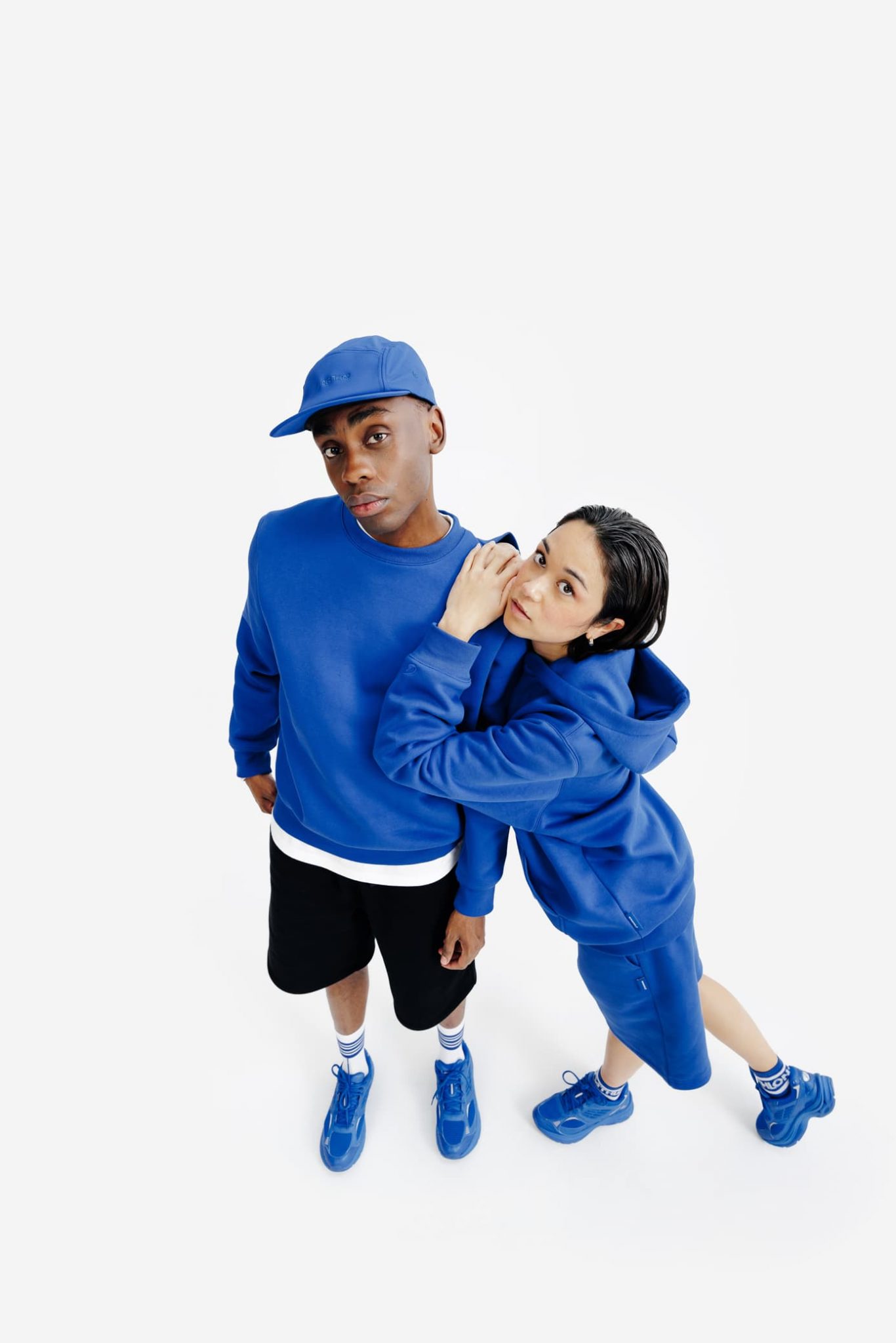 the-square-production-shooting-decathlon-klein-blue (1)