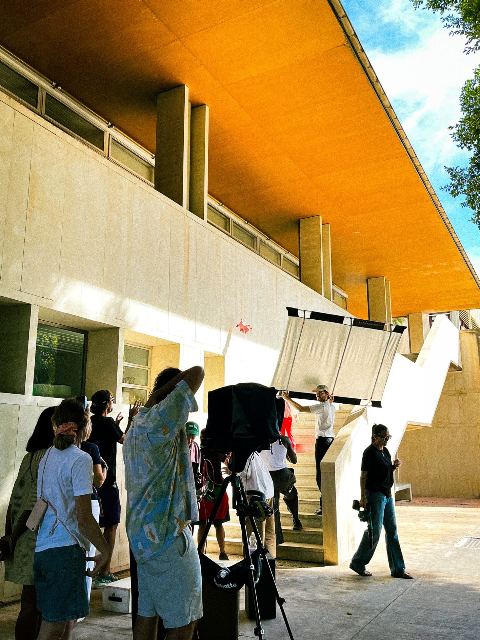 the-square-production-shooting-extérieur